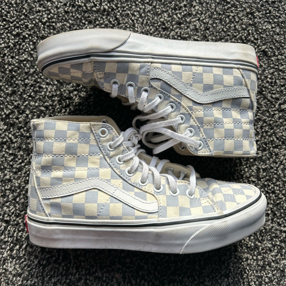 Checkered High-Top Vans women’s 7.5